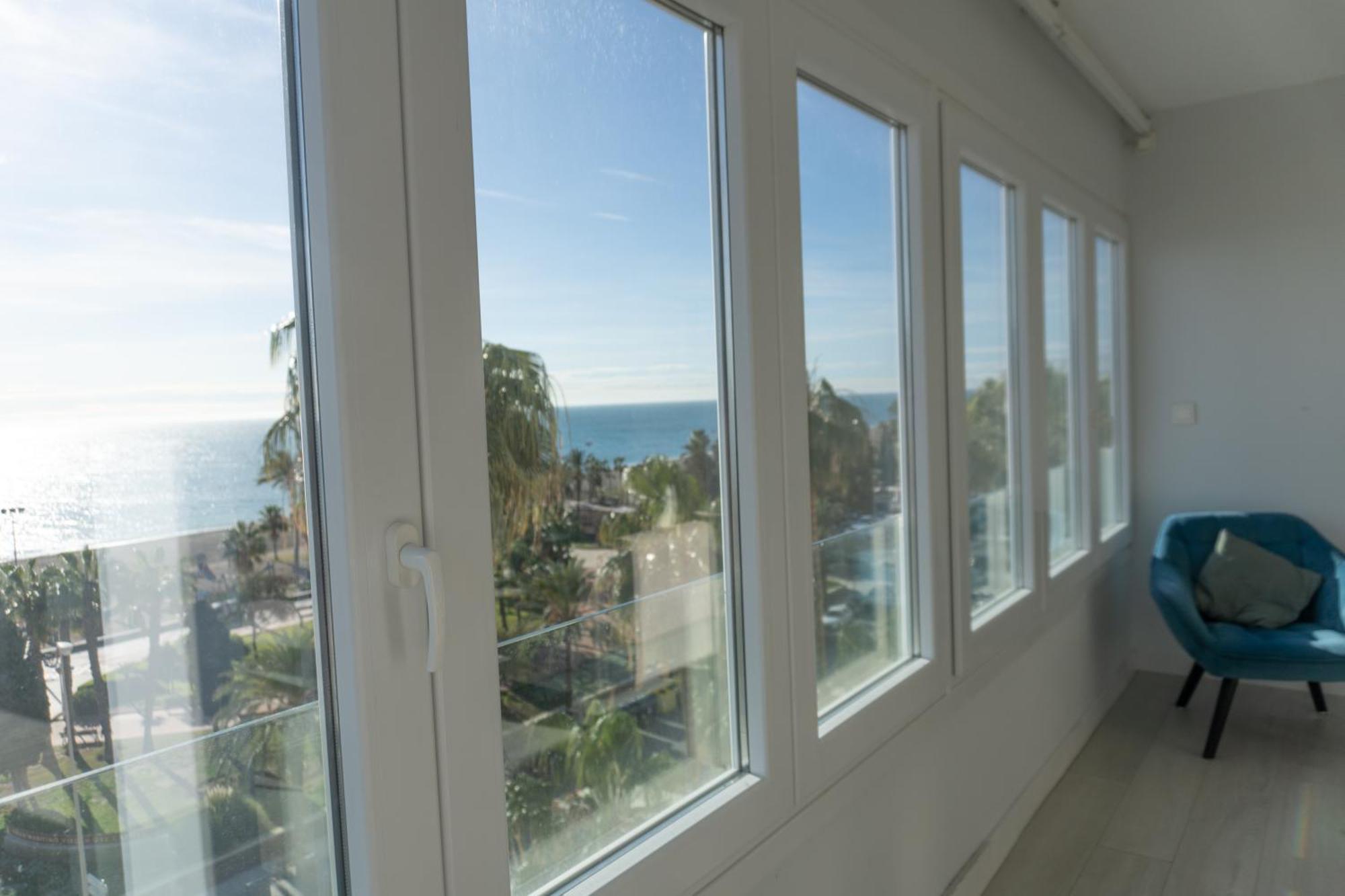 A&C Vistas Al Mar Luxury Apartment Torre Del Mar Exterior foto